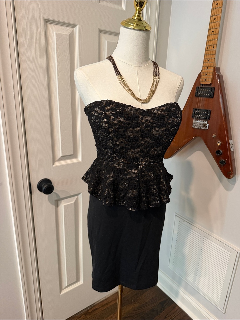 Papaya Black Strapless Lace Peplum Dress